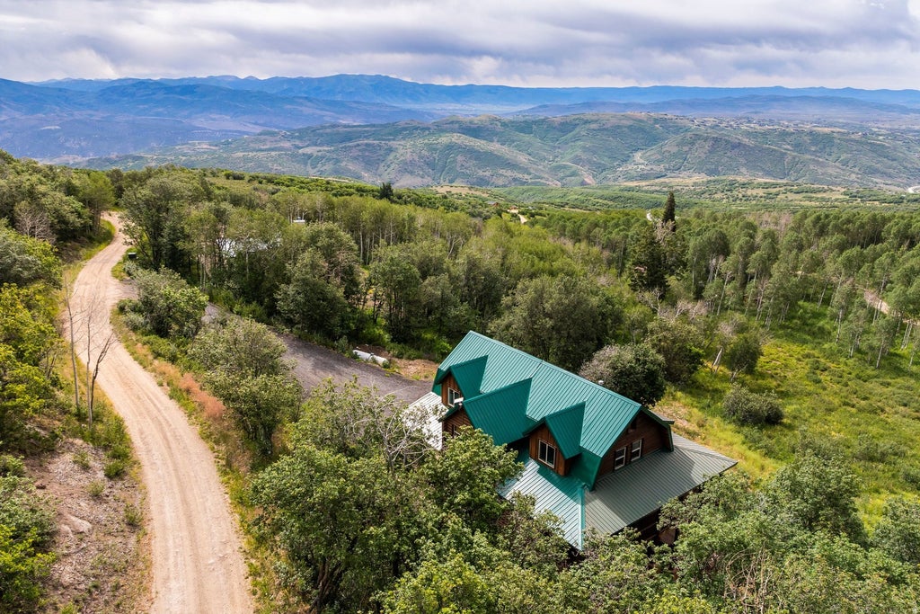 Photo of 785 W ARTIST PT #67, Wanship, UT 84017 (MLS # 2169267)