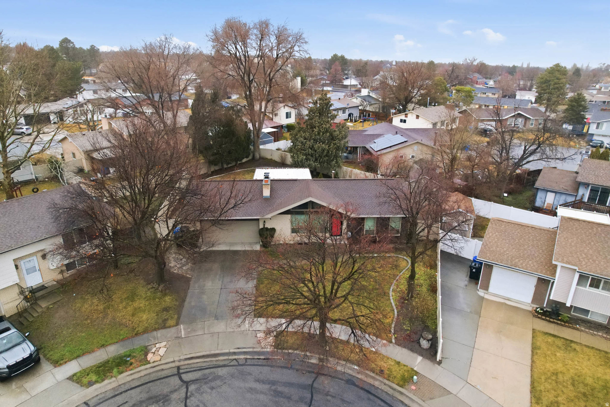 SUMMER WOOD - Residential