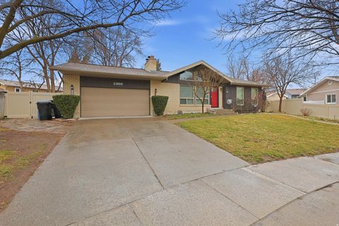 Tiny photo for 2366 W JACK CIR, Taylorsville, UT 84129 (MLS # 2141085)