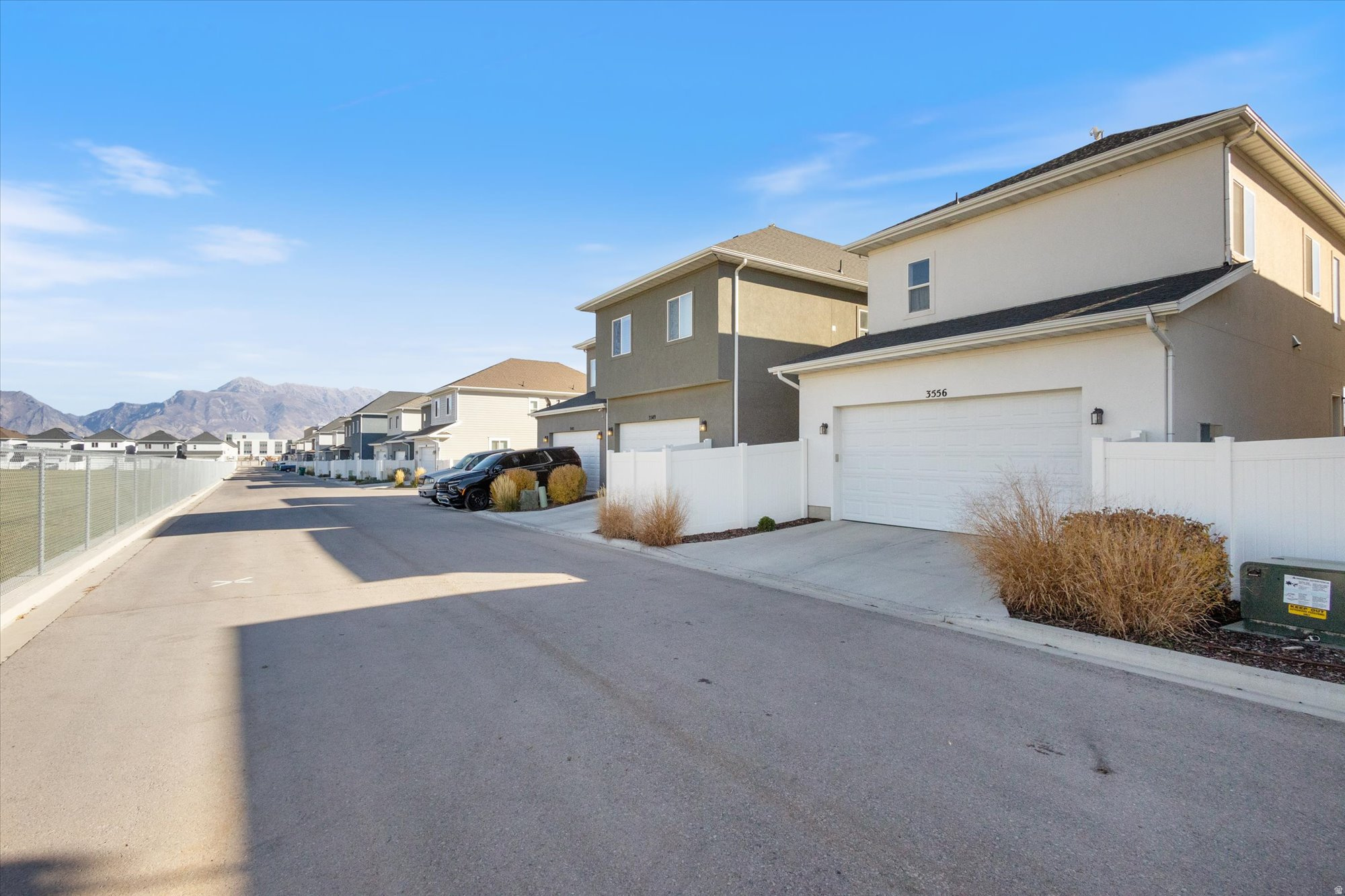 HOLBROOK FARMS - Residential