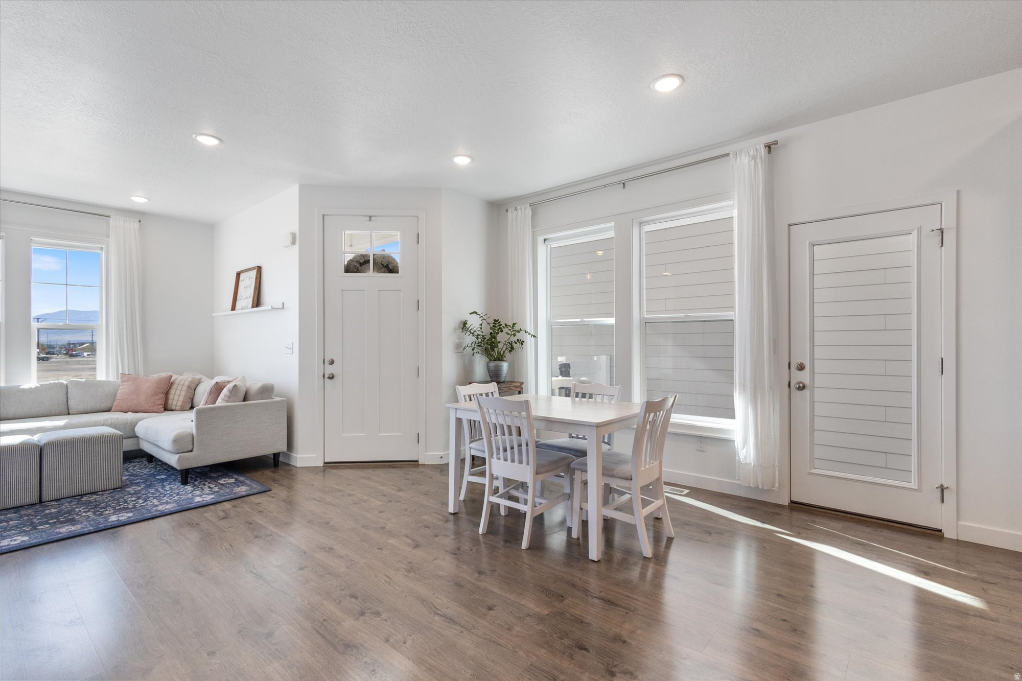 HOLBROOK FARMS - Residential