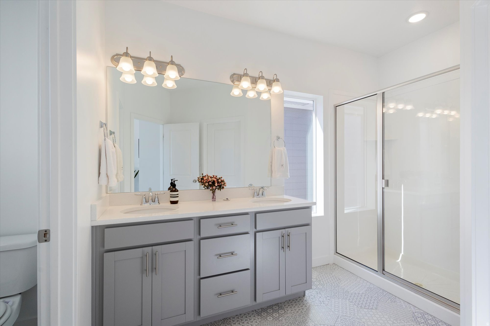 HOLBROOK FARMS - Residential