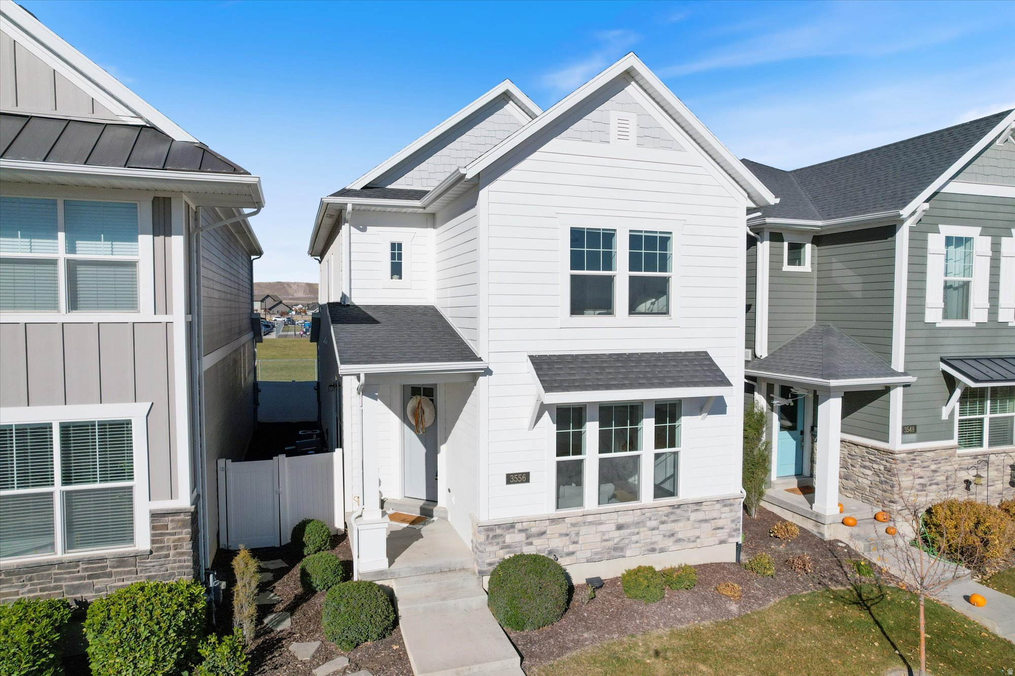 HOLBROOK FARMS - Residential