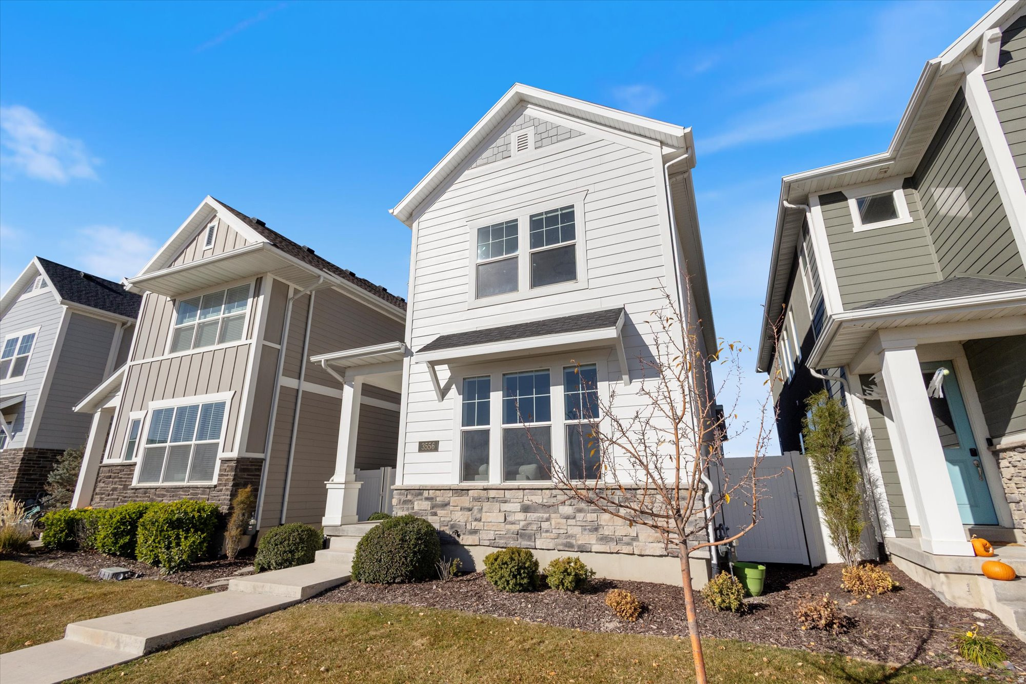 HOLBROOK FARMS - Residential