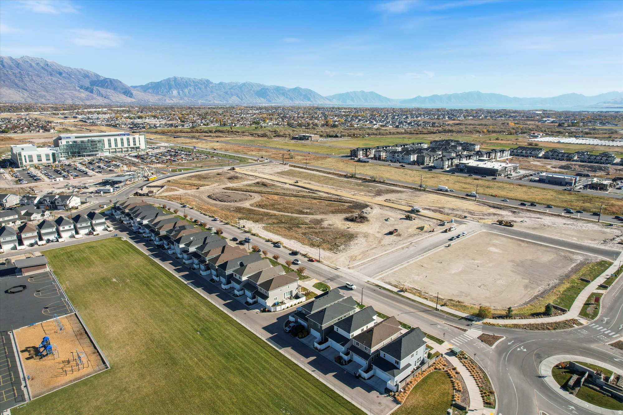 HOLBROOK FARMS - Residential