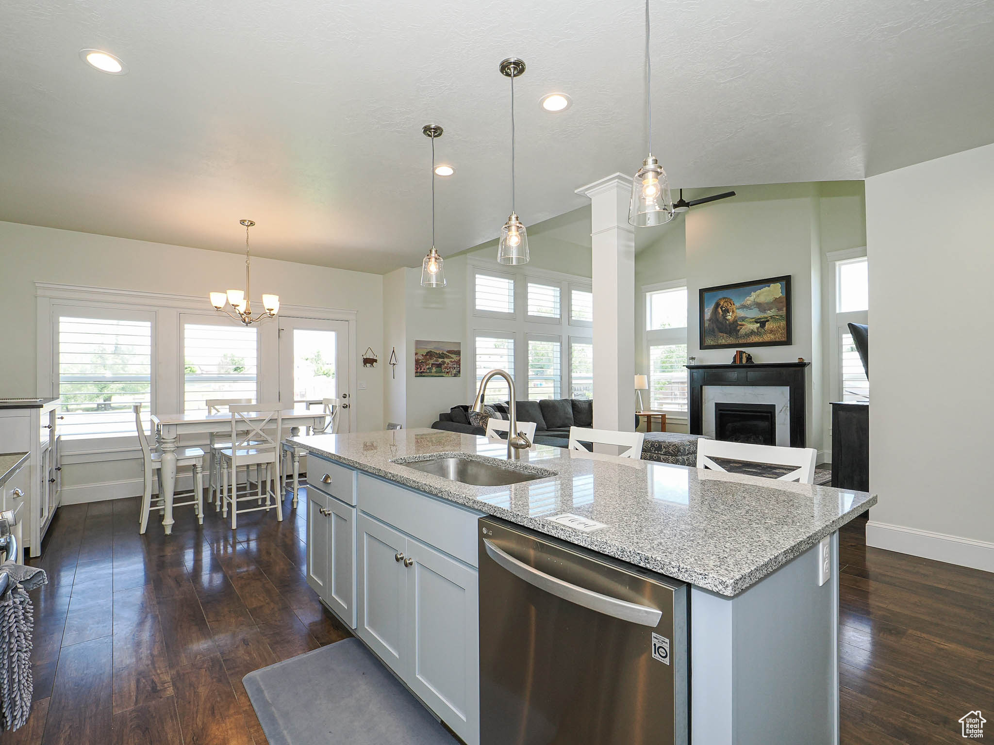 104 S Summer Breeze Ln, Layton, Utah image 13