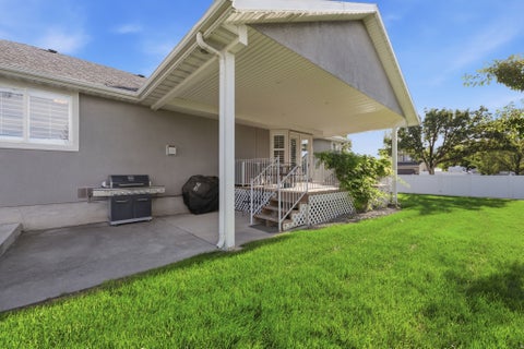 Tiny photo for 3215 W CAMERON COURT CT S, South Jordan, UT 84095 (MLS # 2182291)