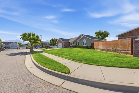 Tiny photo for 3215 W CAMERON COURT CT S, South Jordan, UT 84095 (MLS # 2182291)
