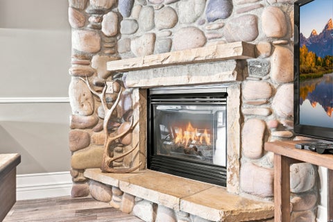 Tiny photo for 3215 W CAMERON COURT CT S, South Jordan, UT 84095 (MLS # 2182291)