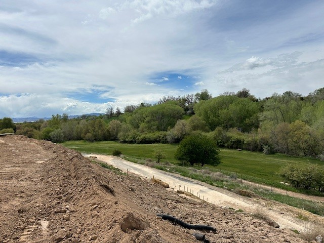 EASTRIDGE PARK - Residential