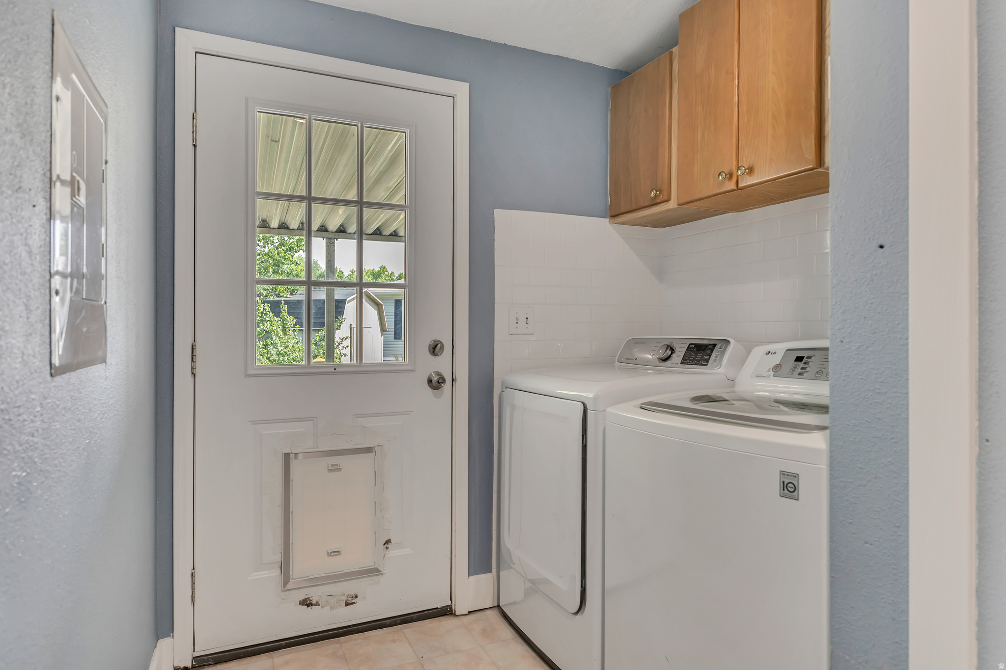 RIVERSIDE - Residential