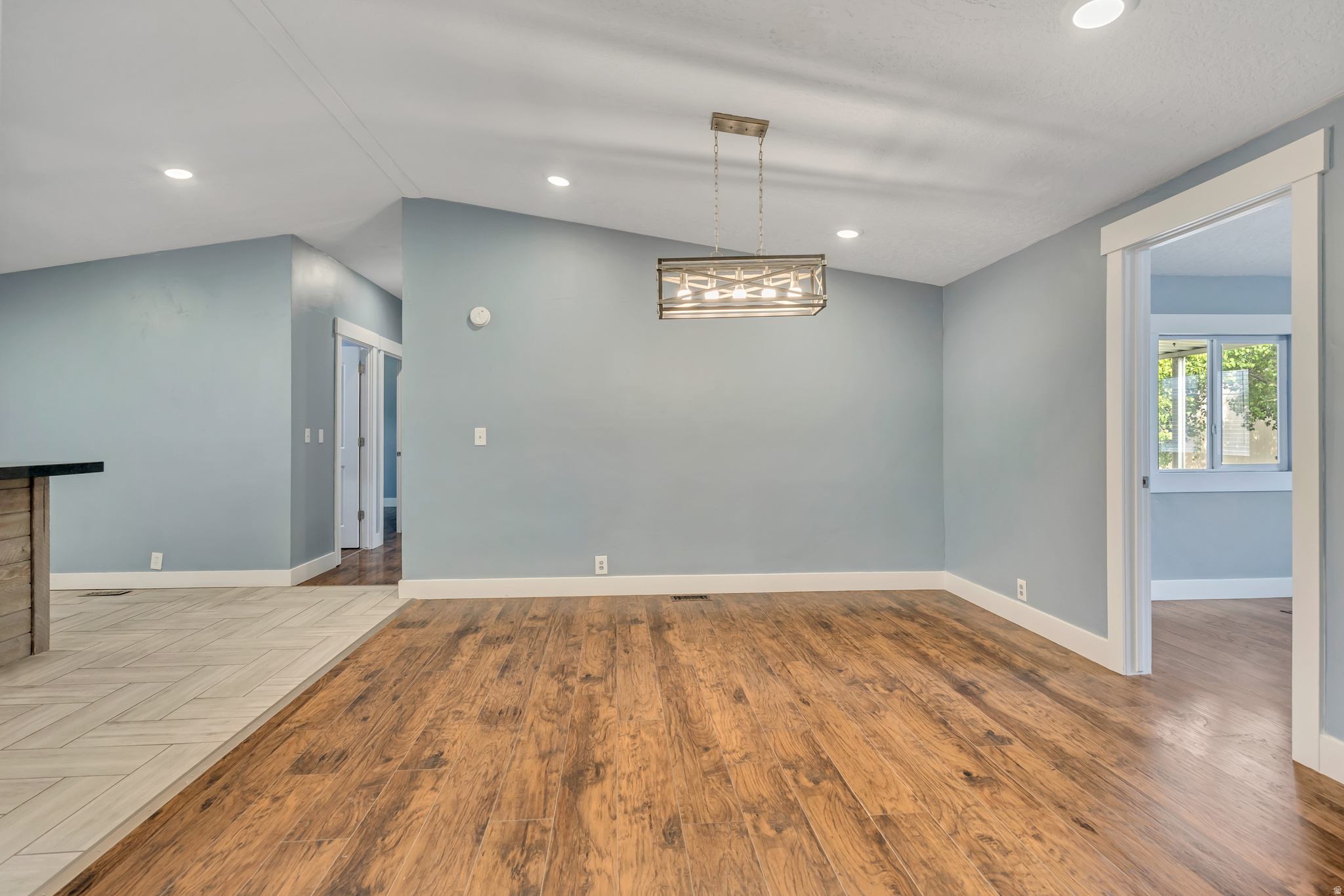 RIVERSIDE - Residential