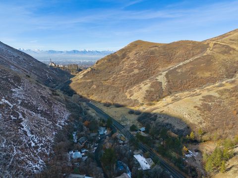 Tiny photo for 3732 EMIGRATION CANYON RD, Emigration Canyon, UT 84108 (MLS # 2135436)