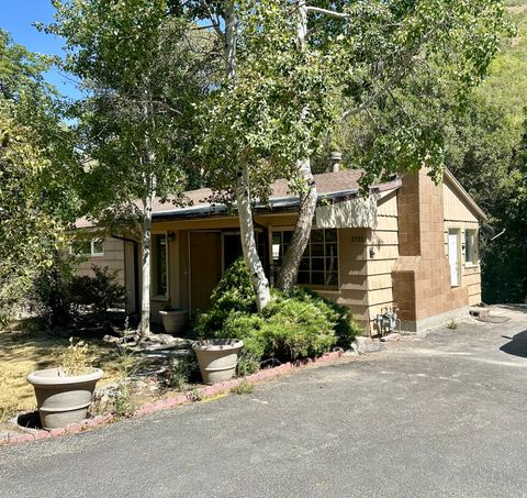 Photo of 3732 EMIGRATION CANYON RD, Emigration Canyon, UT 84108 (MLS # 2135436)