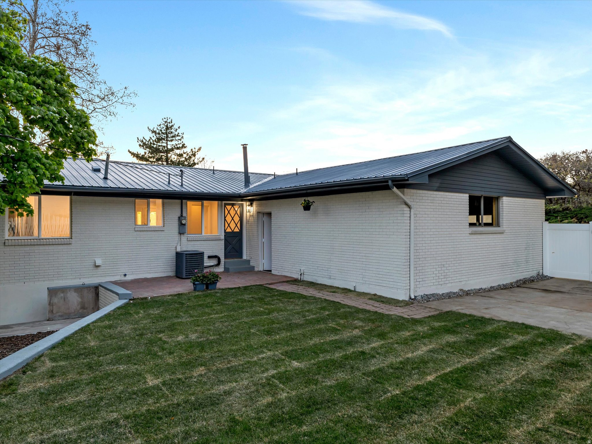 SUNSET HEIGHTS SUB - Residential