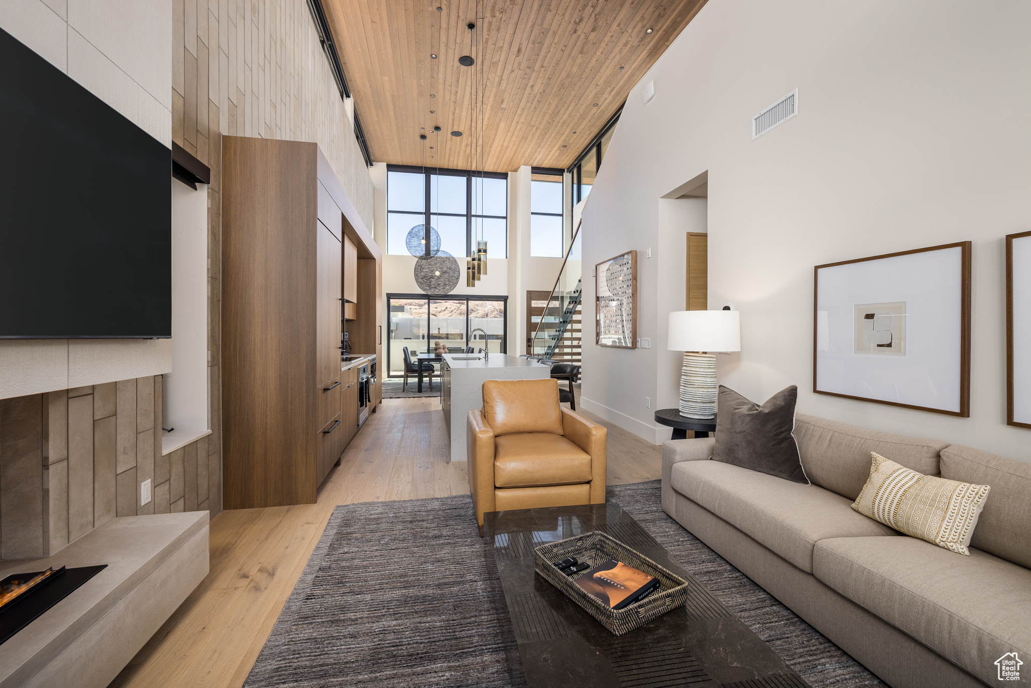 LIONSBACK RESORT - Residential