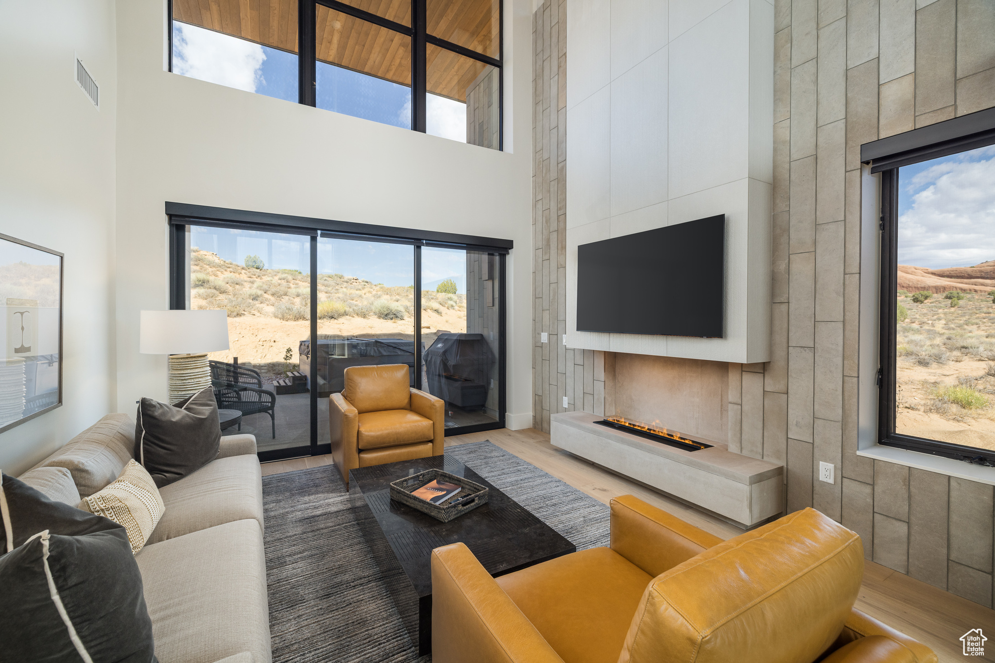 LIONSBACK RESORT - Residential