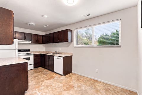 Photo of 471 E 5600 S #4, Murray, UT 84107 (MLS # 2181399)