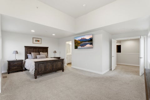 Tiny photo for 1196 W CLARK LN, Farmington, UT 84025 (MLS # 2172580)