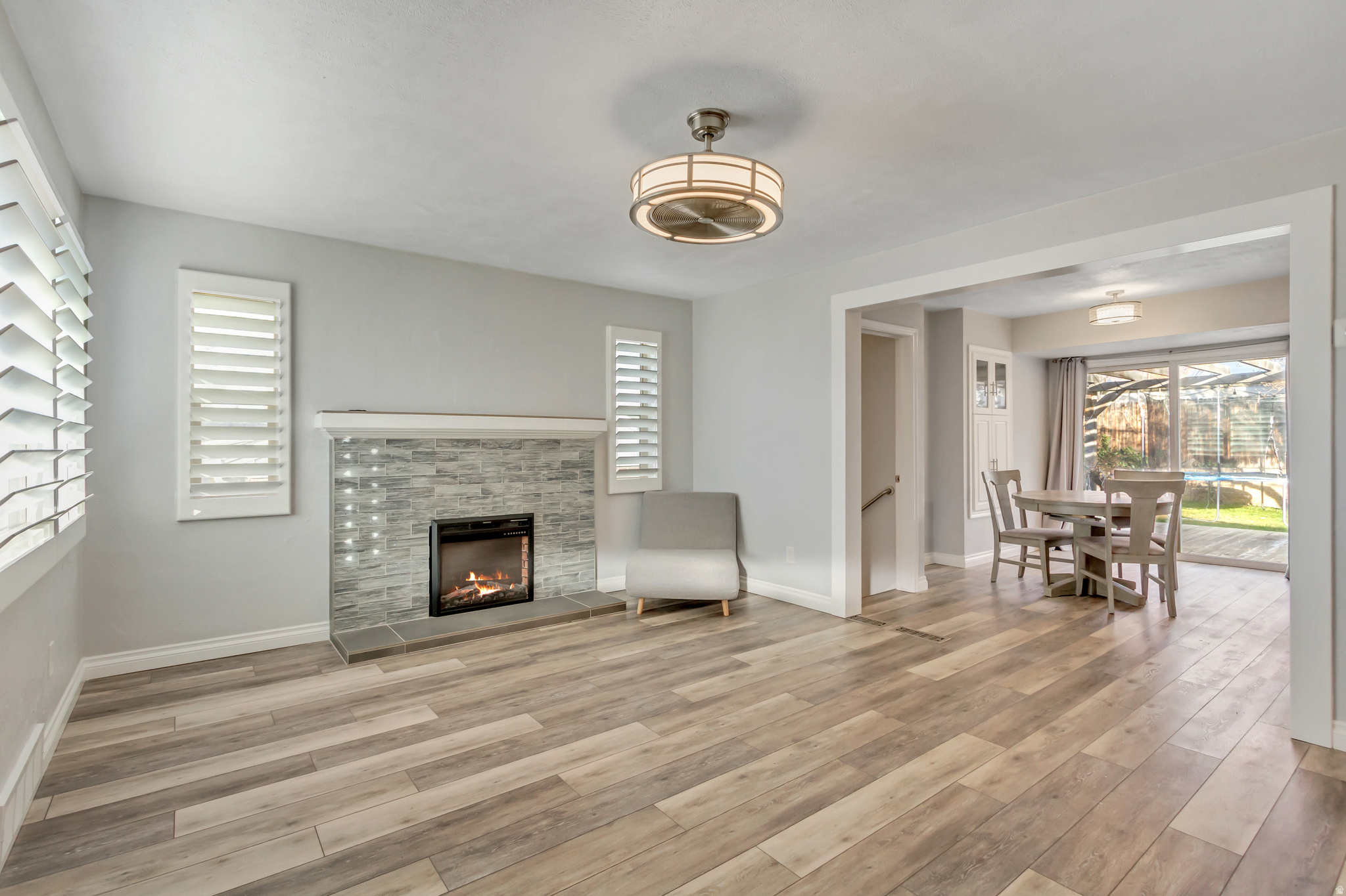 COUNTRY CLUB HEIGHTS - Residential