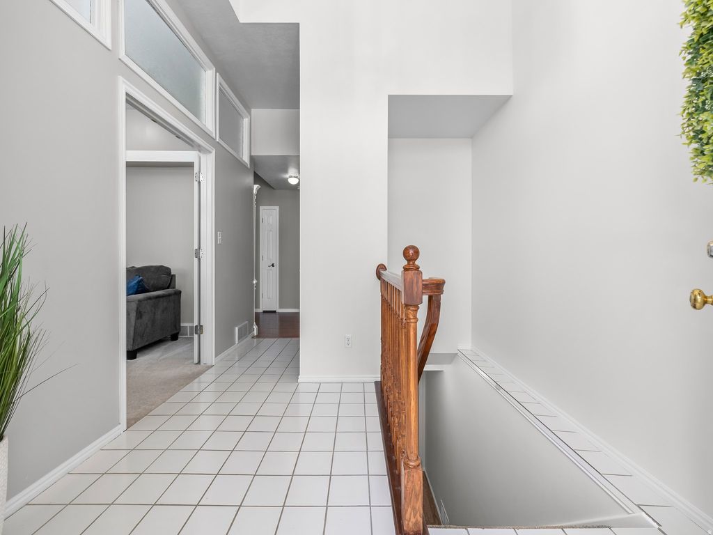 Photo of 2601 W BRIDLE OAK DR, South Jordan, UT 84095 (MLS # 2157687)