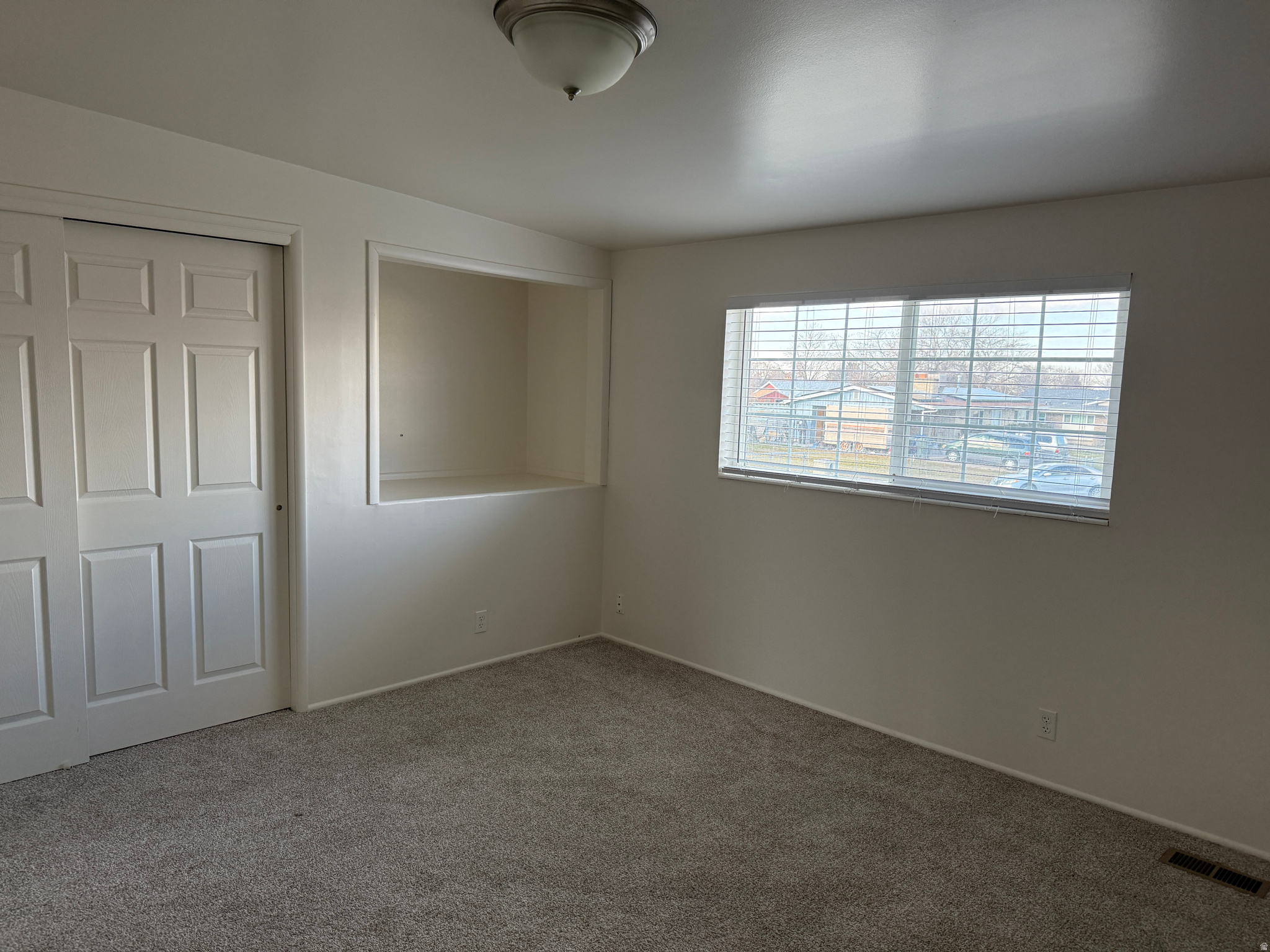 COLONY WEST - Residential