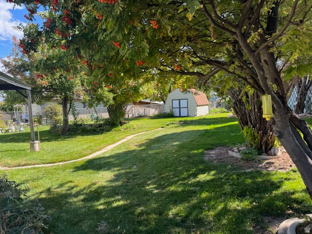 COLONY WEST - Residential