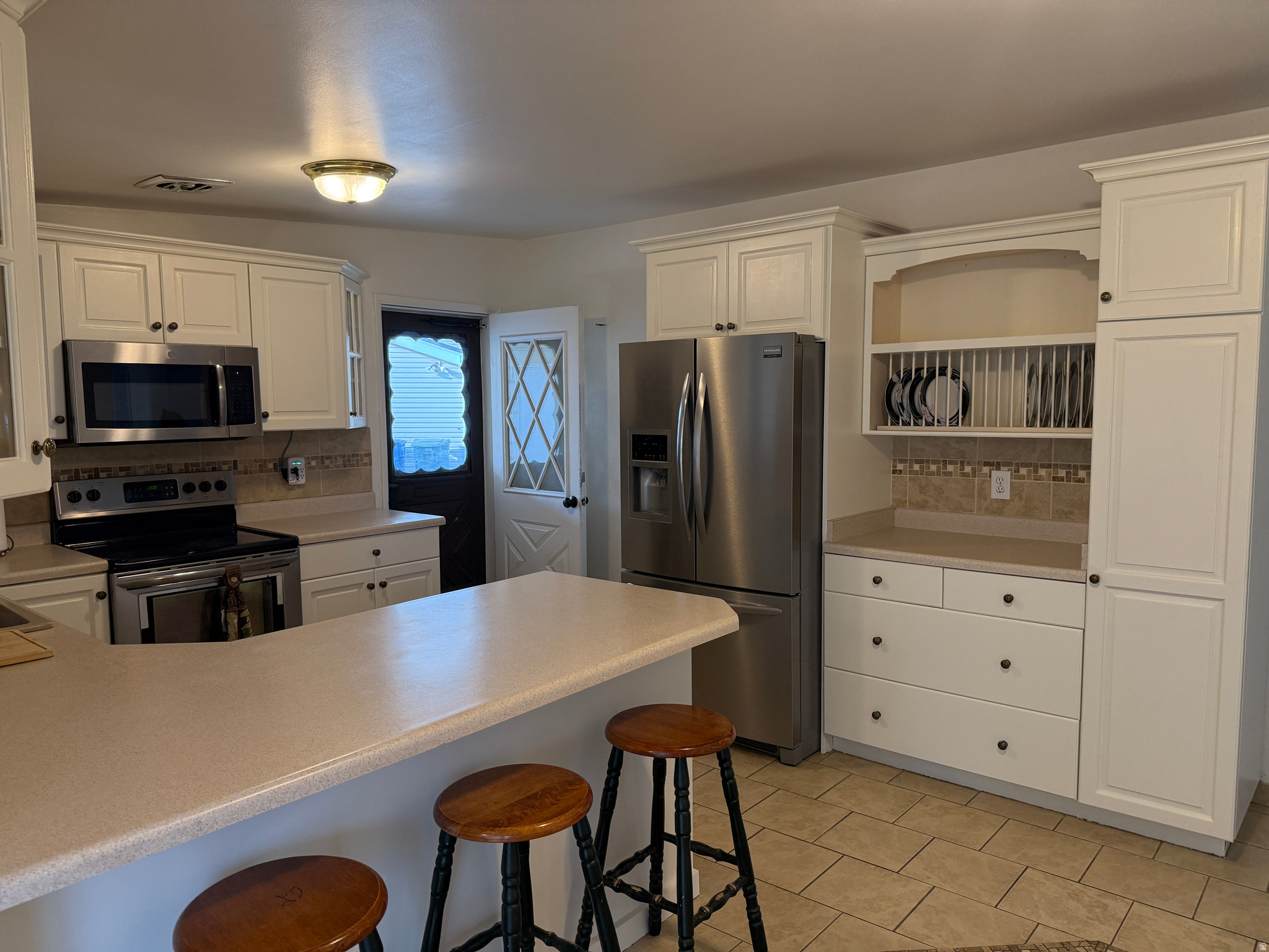 COLONY WEST - Residential