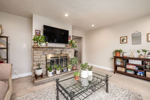Tiny photo for 735 E LISONBEE AVE S, Millcreek, UT 84106 (MLS # 2134569)