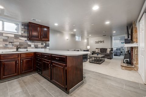 Tiny photo for 735 E LISONBEE AVE S, Millcreek, UT 84106 (MLS # 2134569)