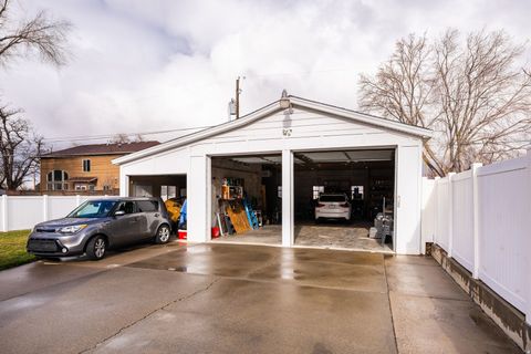 Tiny photo for 735 E LISONBEE AVE S, Millcreek, UT 84106 (MLS # 2134569)