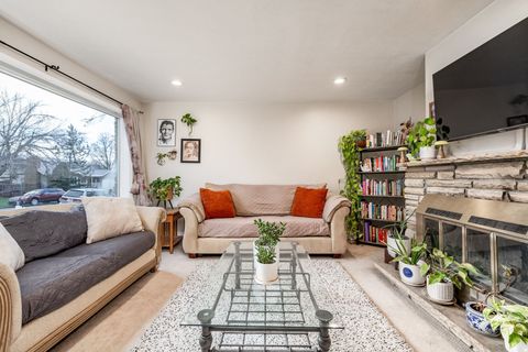 Tiny photo for 735 E LISONBEE AVE S, Millcreek, UT 84106 (MLS # 2134569)