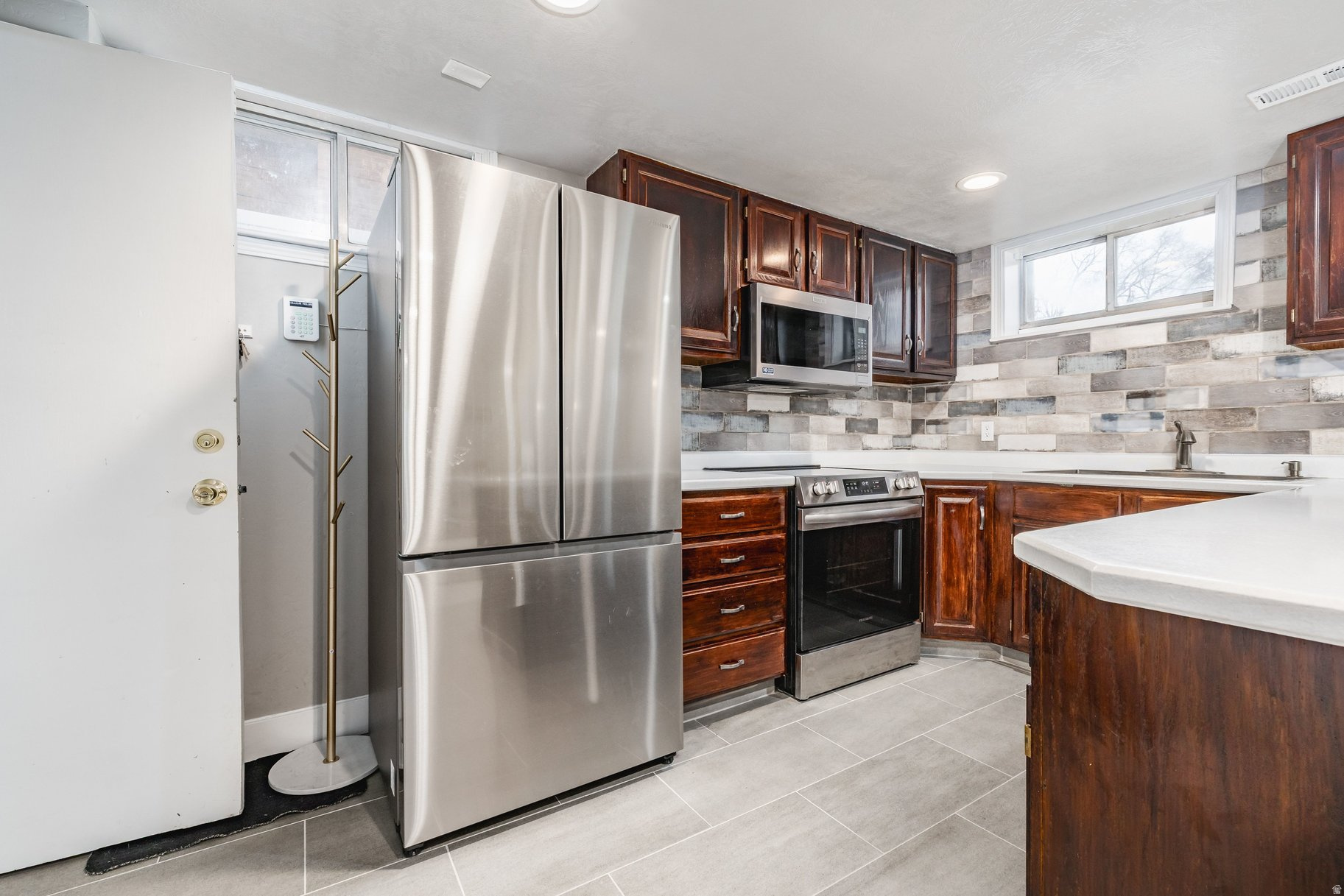 SPRINGVIEW HEIGHTS - Residential