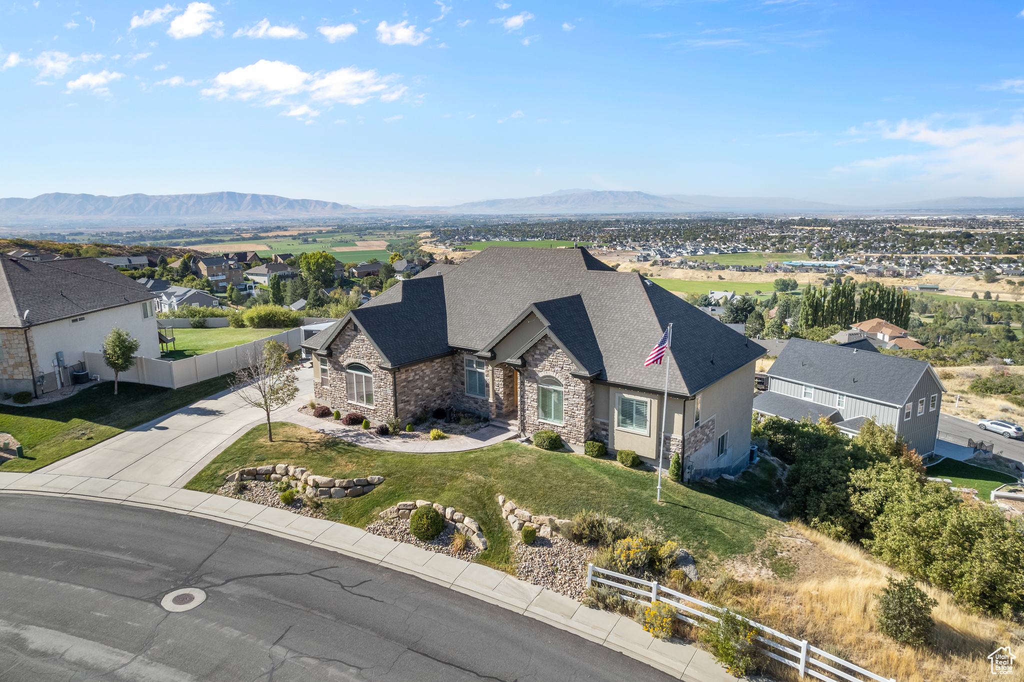 2578 S Eagle Dr, Spanish Fork, Utah image 2