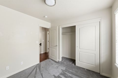 Tiny photo for 674 CANTERBURY LN, North Salt Lake, UT 84054 (MLS # 2158730)