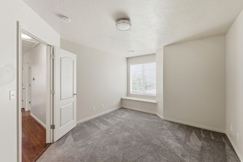 Tiny photo for 674 CANTERBURY LN, North Salt Lake, UT 84054 (MLS # 2158730)