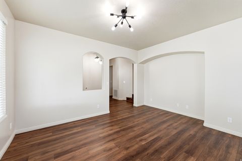Tiny photo for 674 CANTERBURY LN, North Salt Lake, UT 84054 (MLS # 2158730)