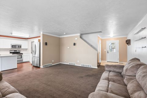 Tiny photo for 2188 W 2220 N, Clinton, UT 84015 (MLS # 2144979)