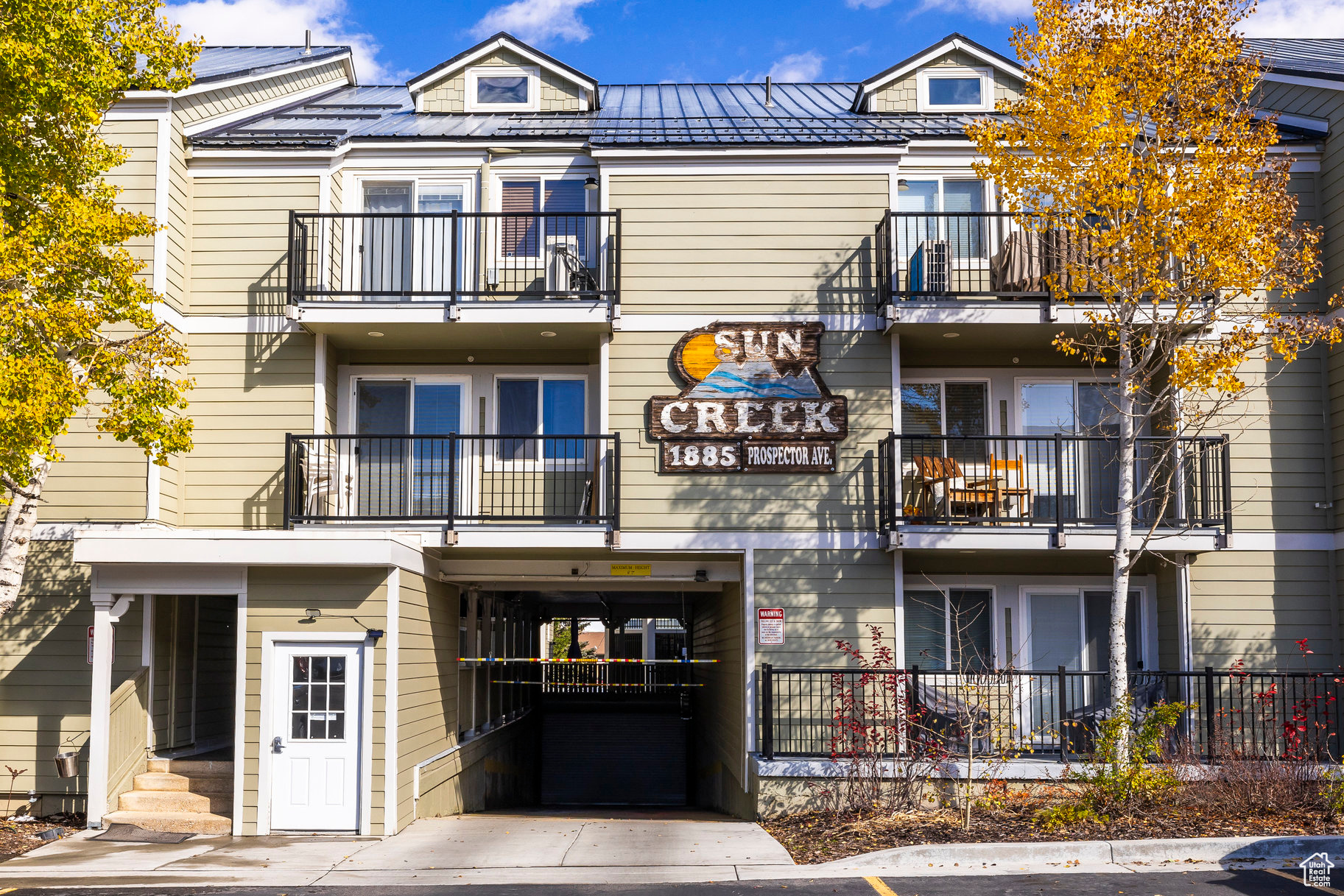SUN CREEK - Residential
