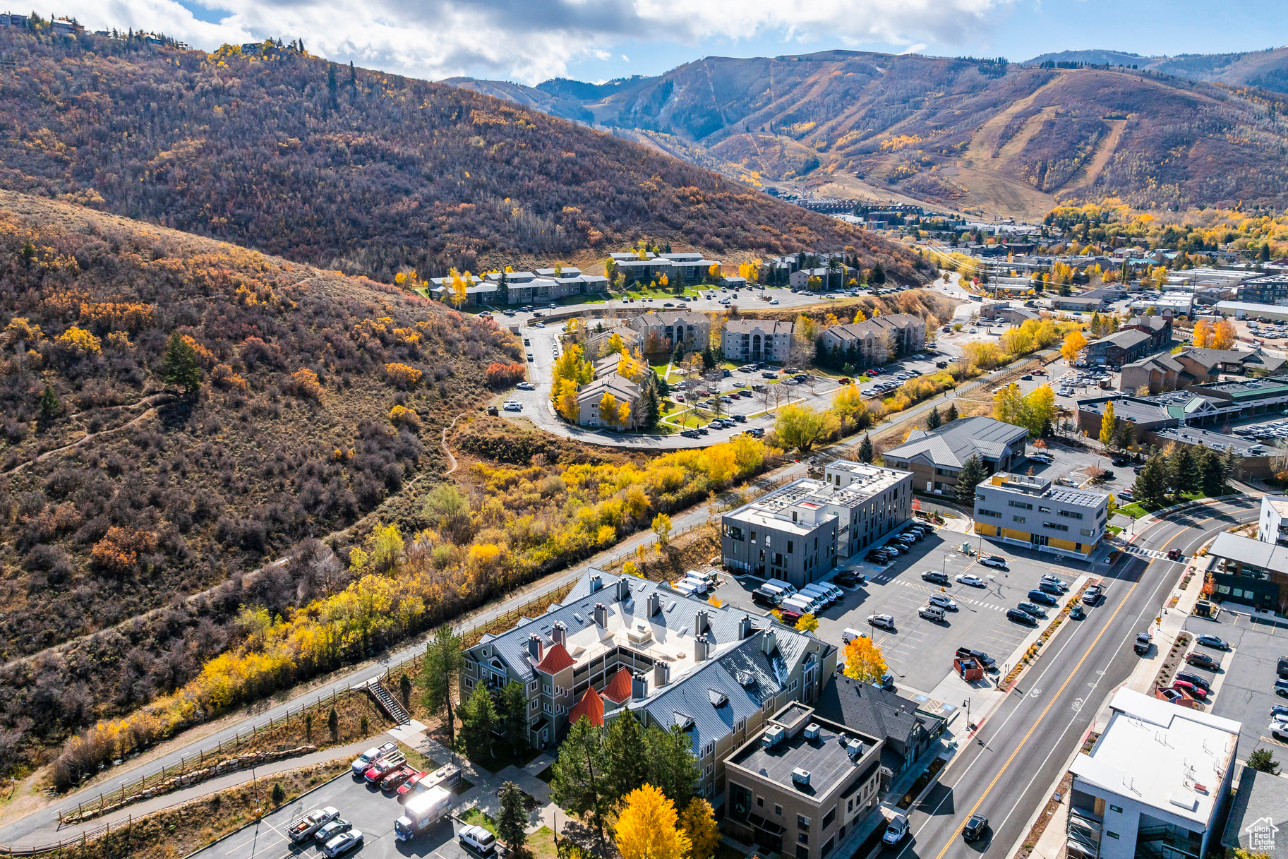 SUN CREEK - Residential