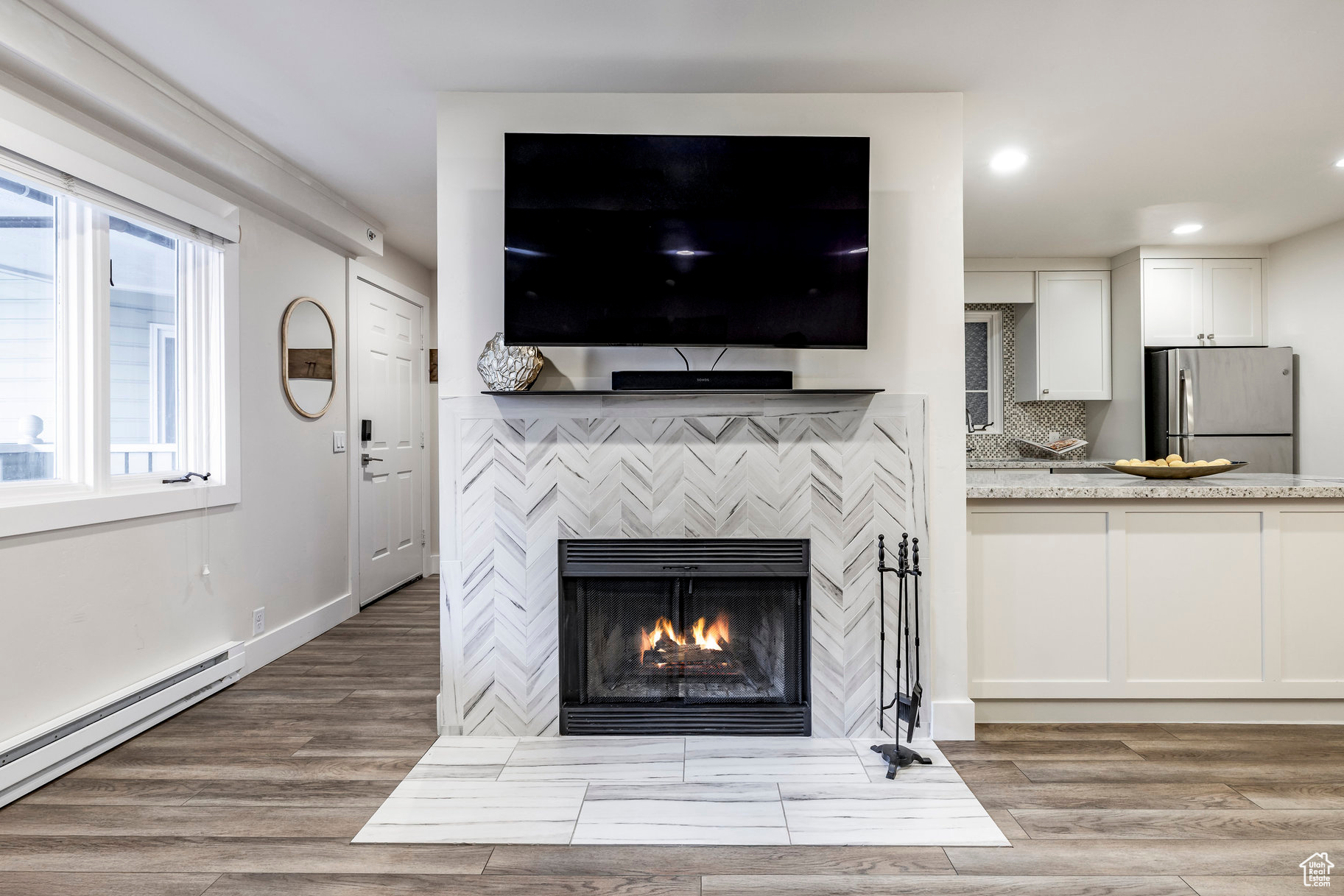 1885 PROSPECTOR AVE B10