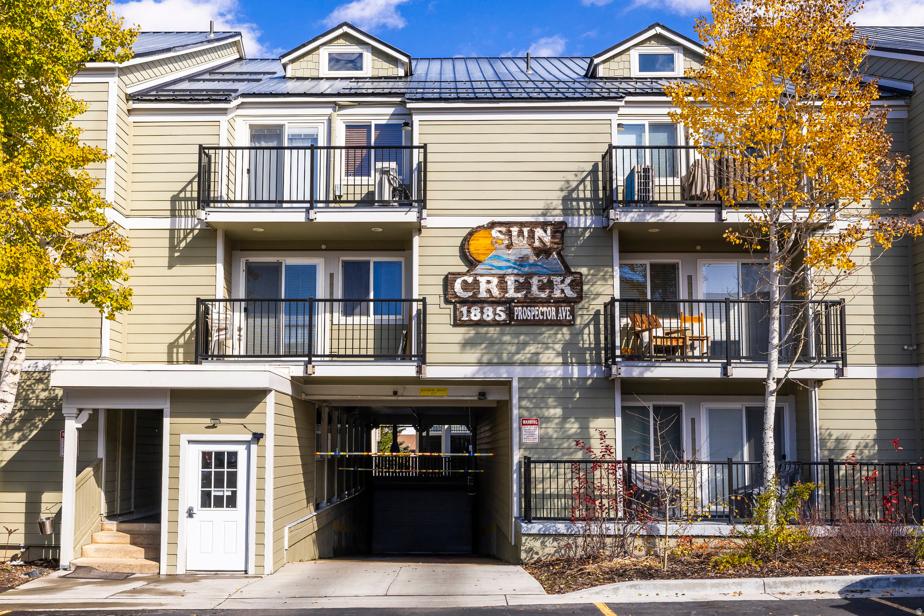 SUN CREEK - Residential
