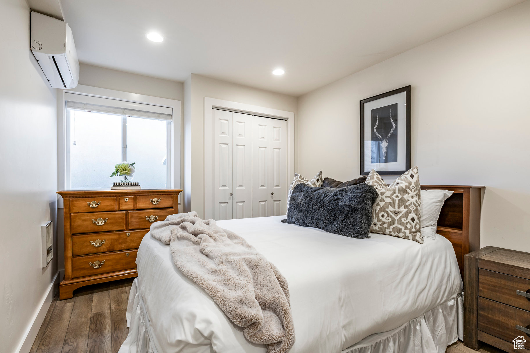 SUN CREEK - Residential