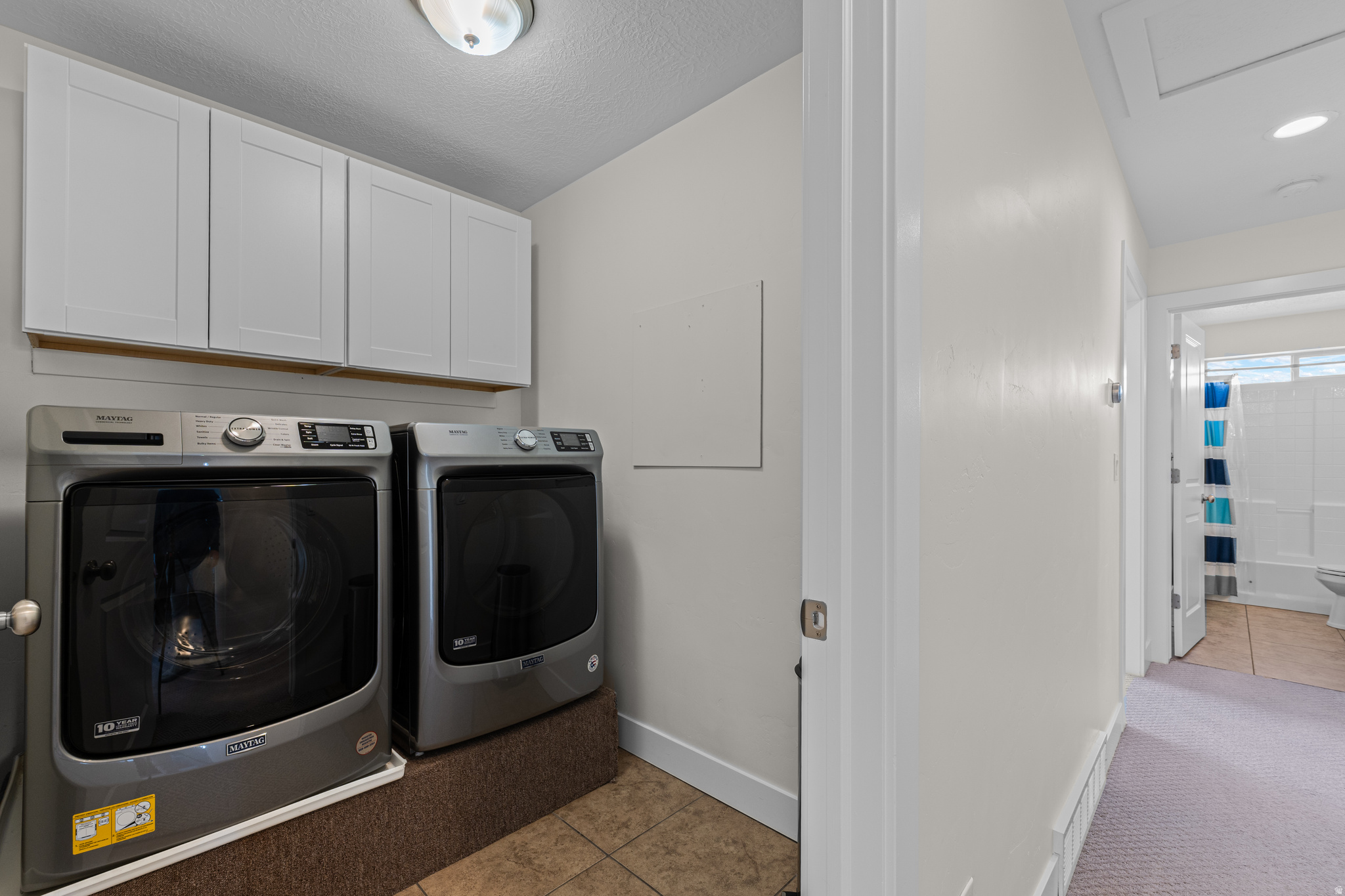 ESTATES AT MUTTON HO - Residential