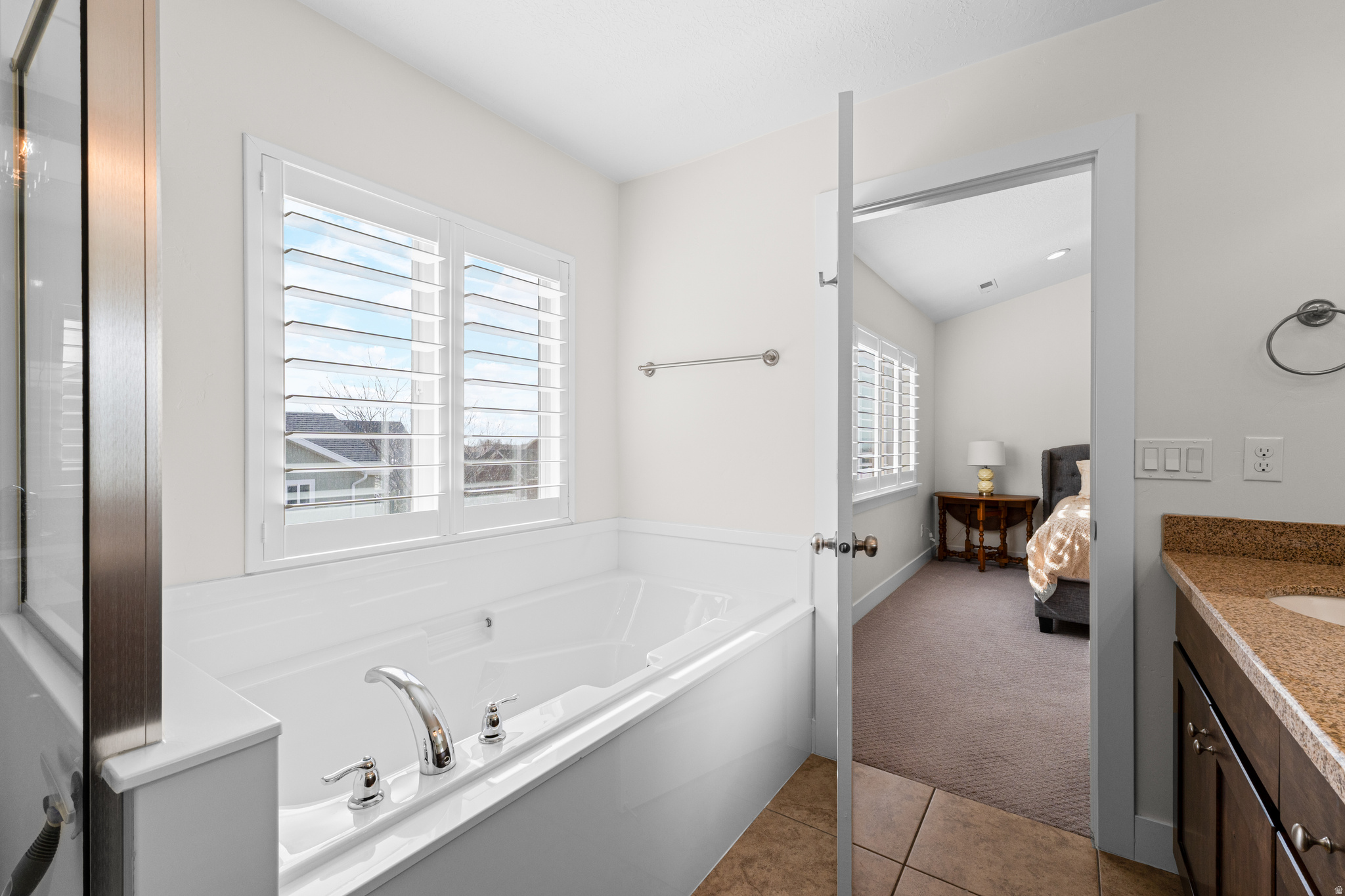 ESTATES AT MUTTON HO - Residential