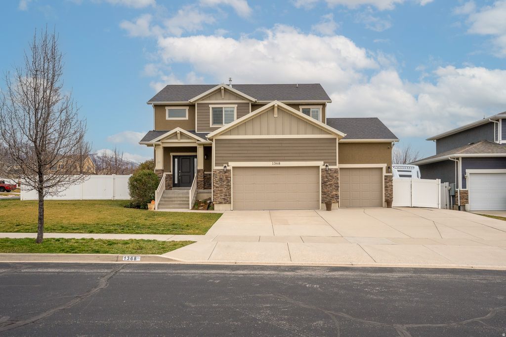 Photo of 1368 E 275 S, Layton, UT 84040 (MLS # 2143156)