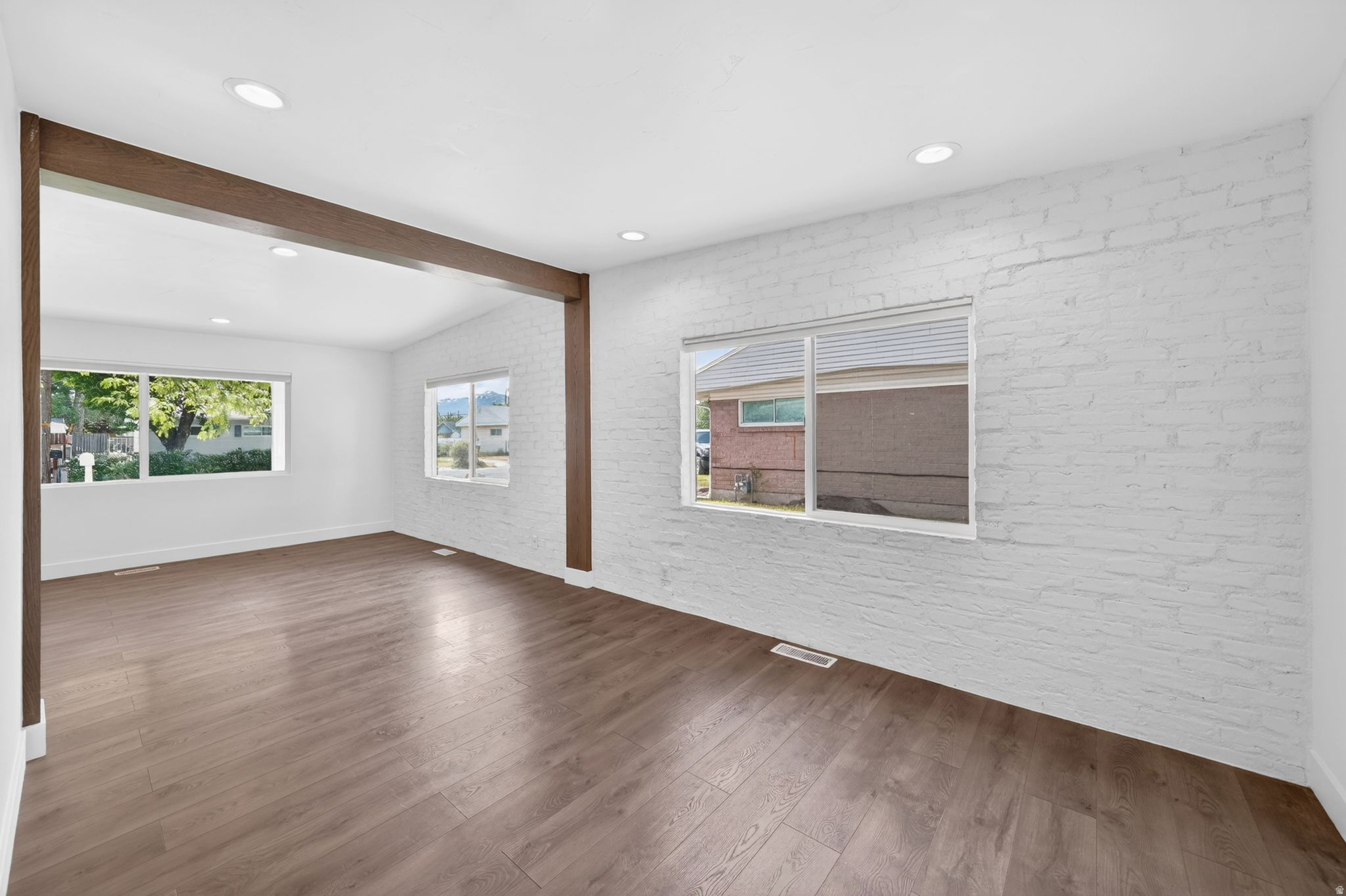 HILLSDALE SUB - Residential