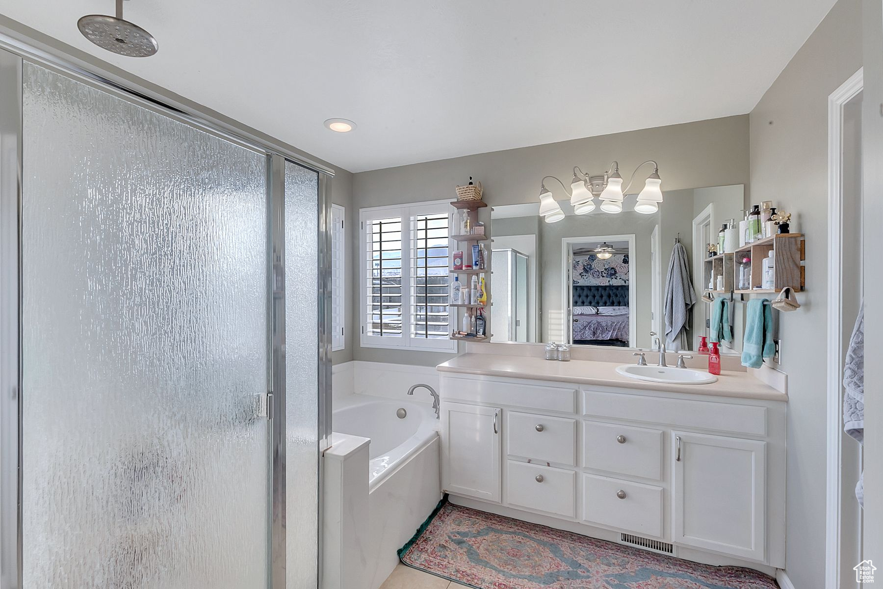 MEADOWS - Residential