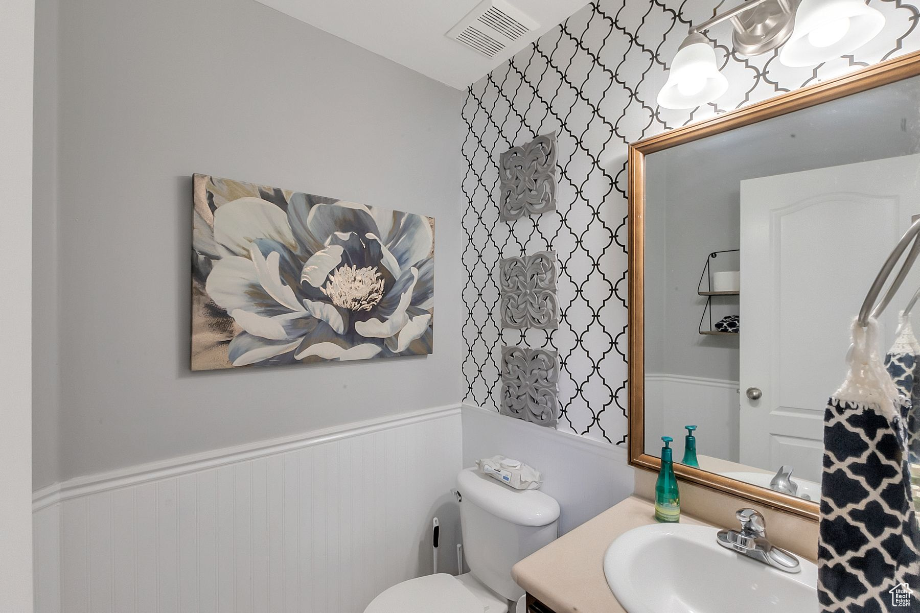 MEADOWS - Residential