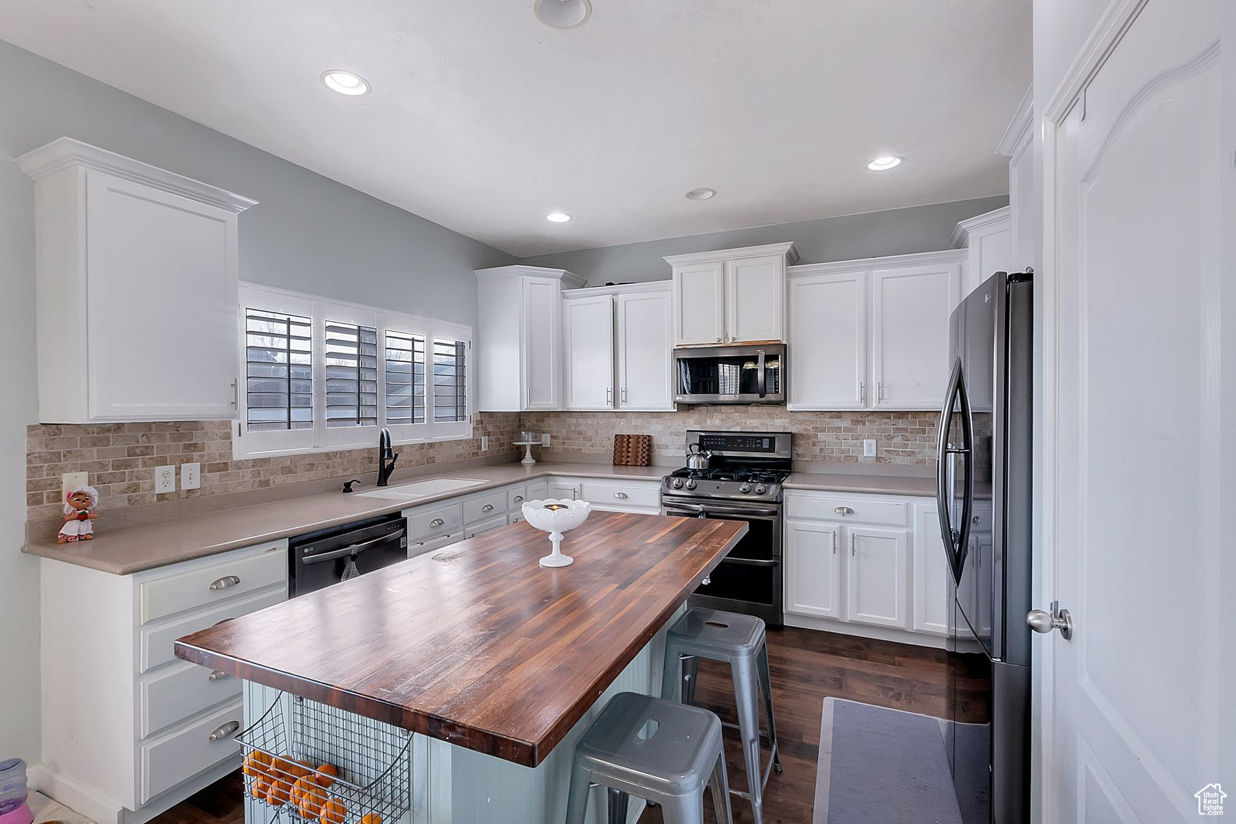 MEADOWS - Residential